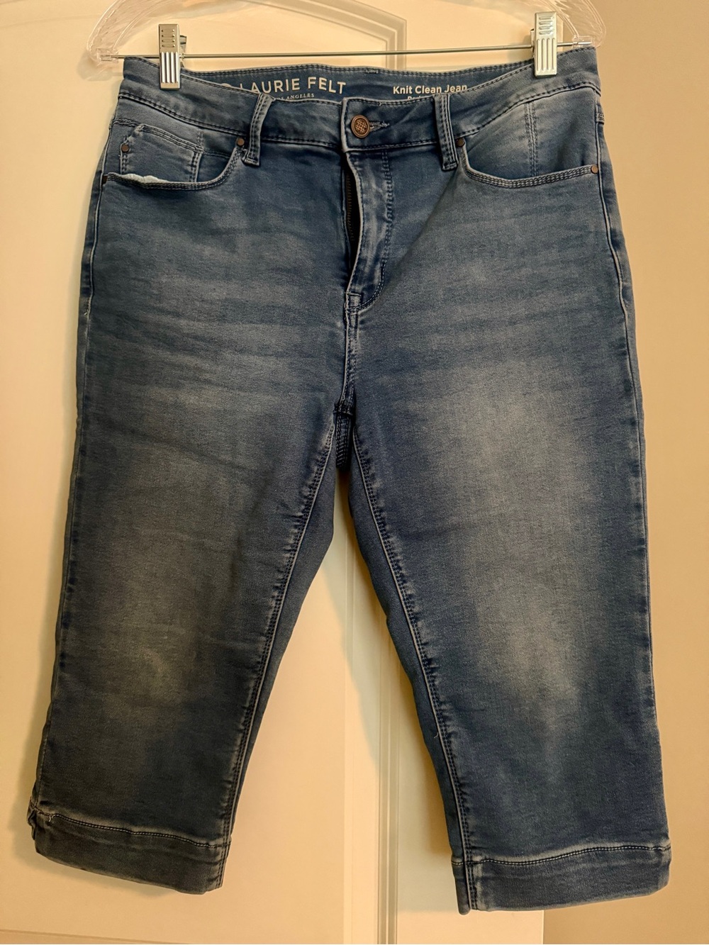Laurie Felt Relaxed pedal pusher Jeans in Blue Wash